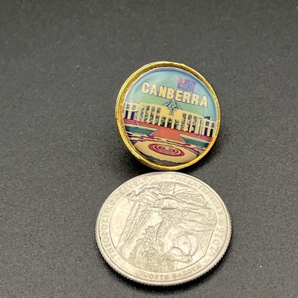 Vintage Canberra‎ Australia Parliament House Lapel Hat Pin